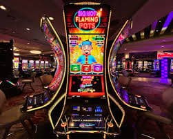 Colourful bingo cards and numbered balls representing online bingo on pinas777